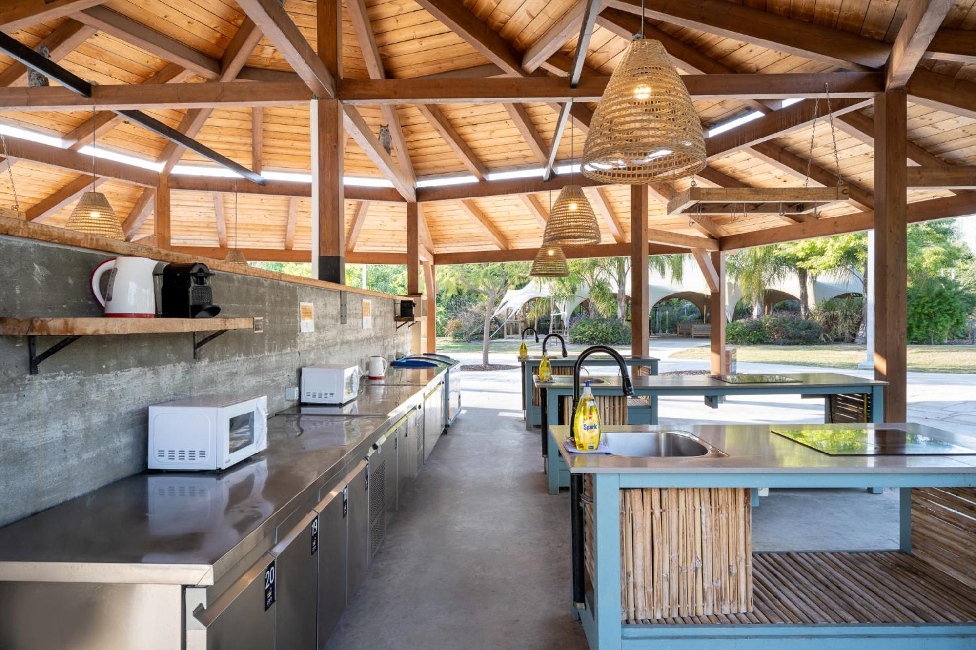 Layla Glamping Hotell Nir David Exteriör bild